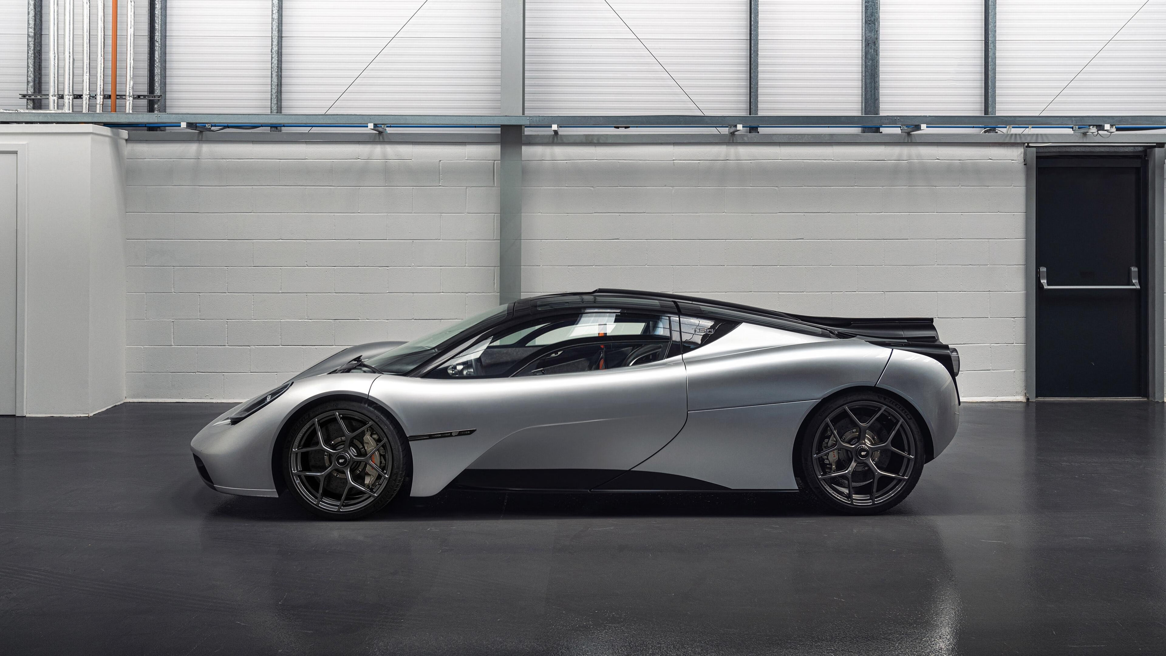 女子篮球强化半场进攻组织提升球队整体节奏，女子篮球半场规则